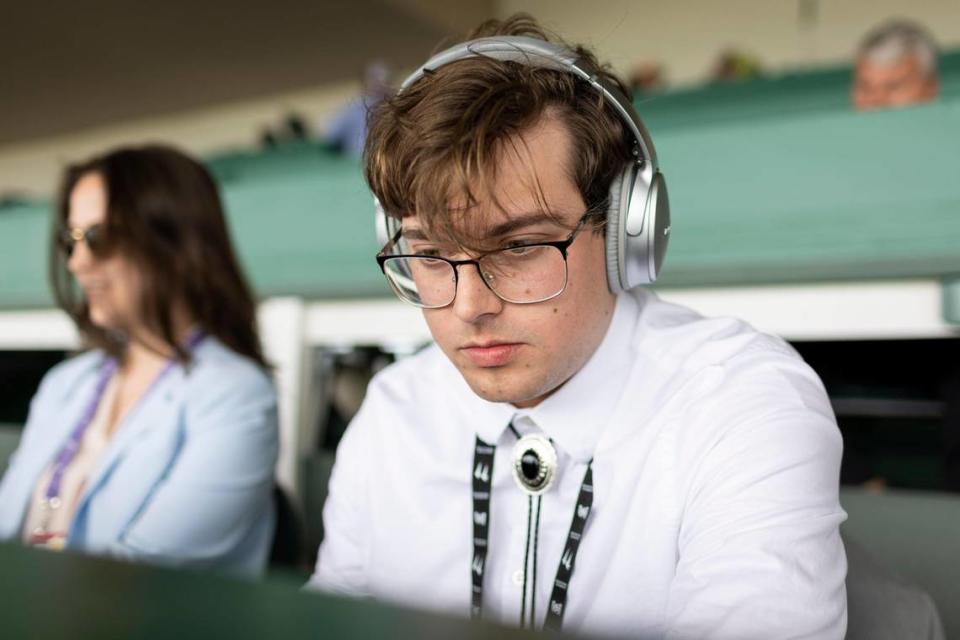 Lexington Herald-Leader sports reporter Cam Drummond does research before placing wagers on Saturday’s Kentucky Derby. Drummond’s lone winner was a win bet placed on Mage — at the request of his mother.