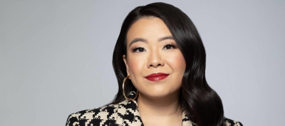 'You got that job because daddy owns a company': Ex-Wall St. trader Vivian Tu says 'nepo babies' will often beat you to the top — but you can levy this skill to climb the ladder faster