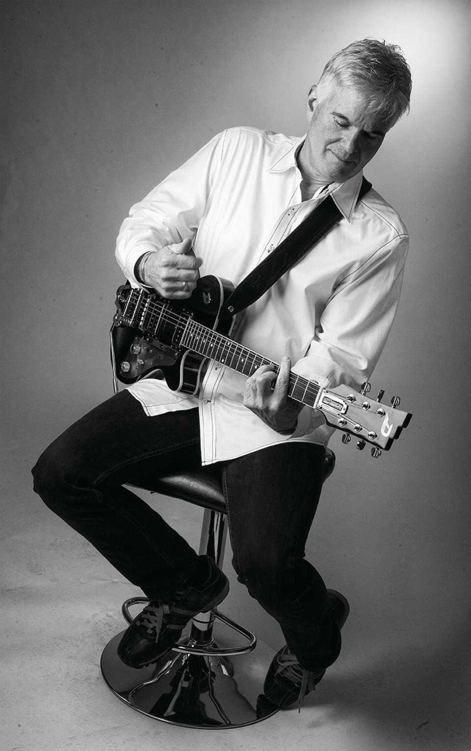 Bruce Marshall will play this weekend at the Cotuit Center for the Arts.