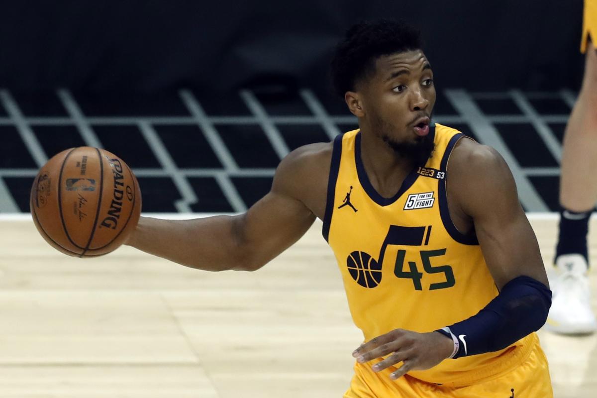 The Cleveland Cavaliers confirm the signing of Donovan Mitchell