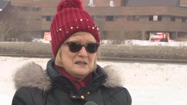 Elizabeth Noseworthy says a nurse should have assessed her daughter before the Health Sciences Centre decided how she should be triaged.