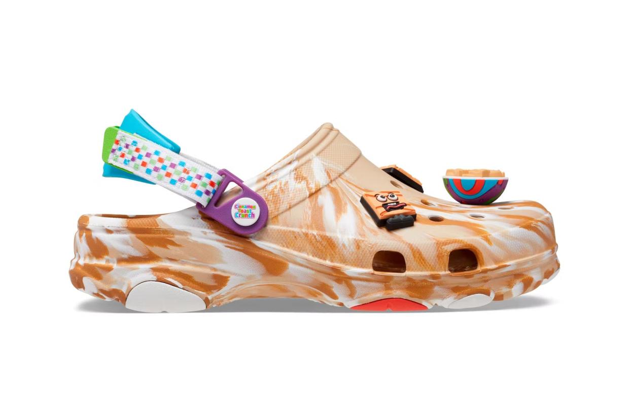 Cinnamon Toast Crunch Crocs, 2022