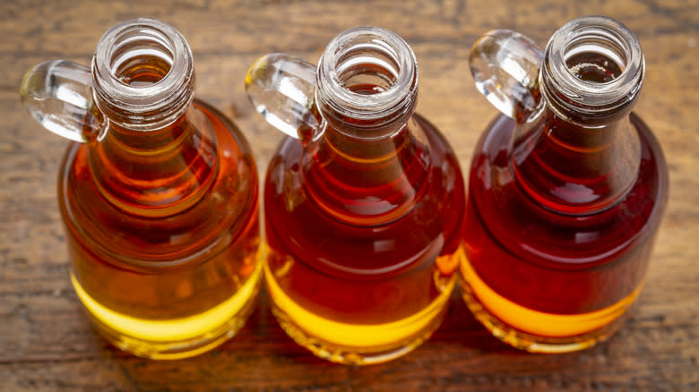 Maple syrup jugs