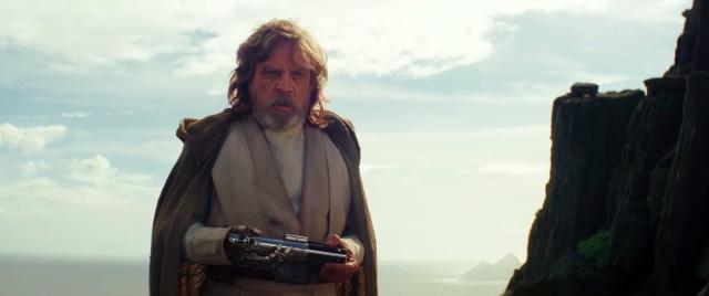 Star Wars The Last Jedi Review: Spoilers, Discussion & Fan Backlash -  Thrillist
