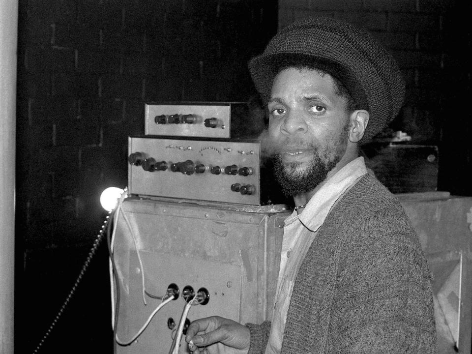 Jah Shaka backstage at Albany Empire, Deptford, London on 7 February 1988 (Redferns)