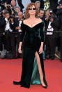 <p>Susan Sarandon at the <em>Ismael’s Ghosts</em> (<em>Les Fantomes d’Ismael</em>) screening and Opening Gala at the <a rel="nofollow" href="https://www.yahoo.com/movies/tagged/cannes-film-festival" data-ylk="slk:Cannes Film Festival;elm:context_link;itc:0;sec:content-canvas" class="link ">Cannes Film Festival</a> on May 17, 2017 (Photo: Pascal Le Segretain/Getty Images) </p>