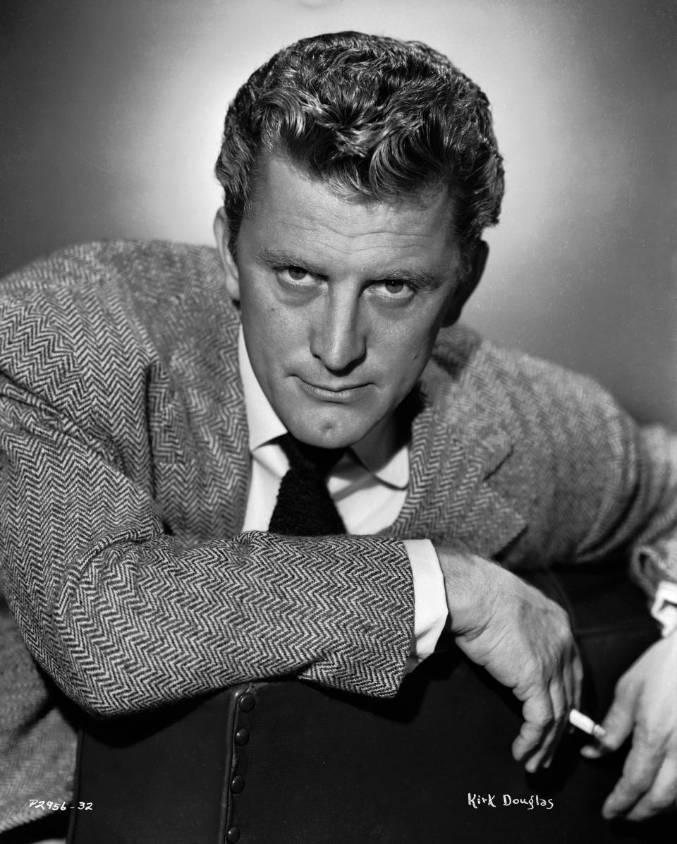 Kirk Douglas s'est éteint, retour en images sur sa vie et sa carrière