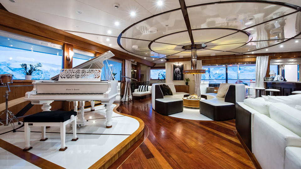 EYOS Expeditions' superyacht Legend