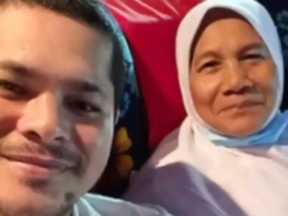 Malaysian woman, 62, and her husband, 28, go viral after sharing their love story on TikTok. Screengrab (TikTok / @nstonline)