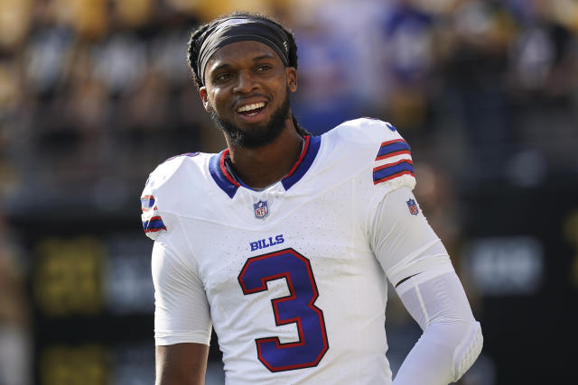 Bills' safety Damar Hamlin makes season debut in dominant win over