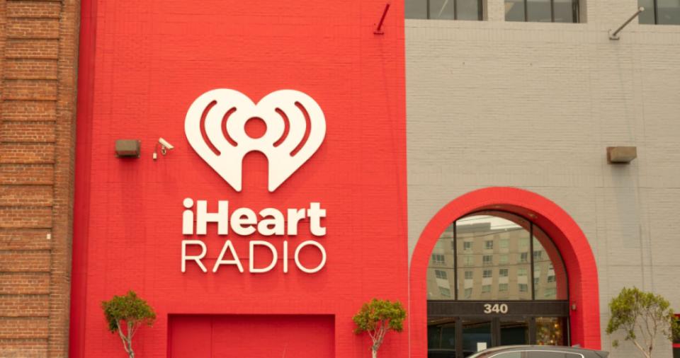 Apple could be set to invest in iHeartMedia, and may bring its Beats 1 station