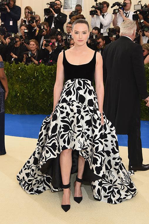 Daisy left her fashion mark on the night in this Oscar de la Renta black and white gown.