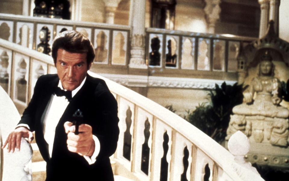 Roger Moore as James Bond in Octopussy (1983) - Collection Christophel / Alamy