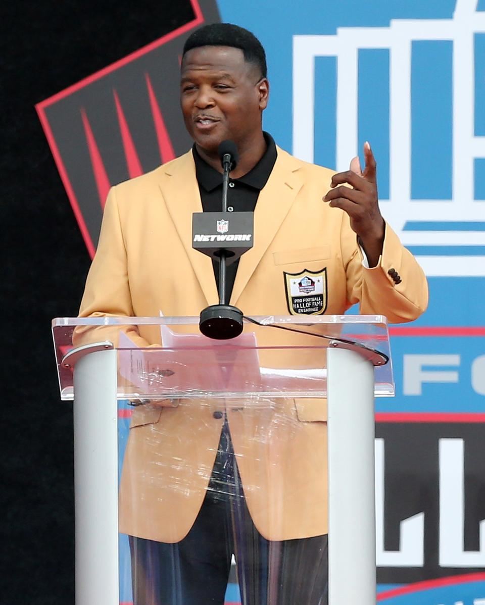 Leroy Butler delivers his speech during the Pro Football Hall of Fame induction ceremony held at Tom Benson Hall of Fame Stadium in Canton Ohio, Saturday, August 6, 2022. 