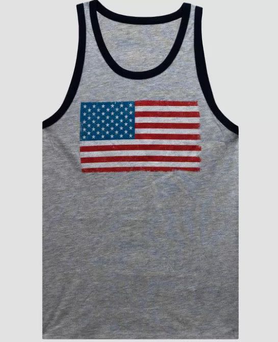 Find this tank top for $10 at <a href="https://yhoo.it/2BLDbN8" target="_blank" rel="noopener noreferrer">Target</a>.