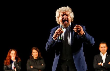 Beppe Grillo, the founder of the anti-establishment 5-Star Movement, talks during a march in support of the 'No' vote in the upcoming constitutional reform referendum in Rome, Italy November 26, 2016. REUTERS/Remo Casilli