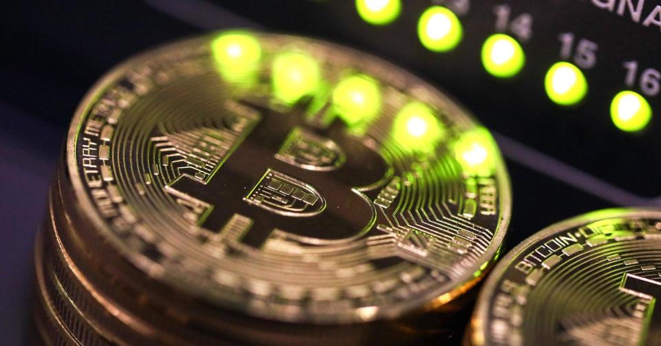 Bitcoin sinks below $10,000 and is now 50% off all-time high as cryptocurrency sell-off deepens