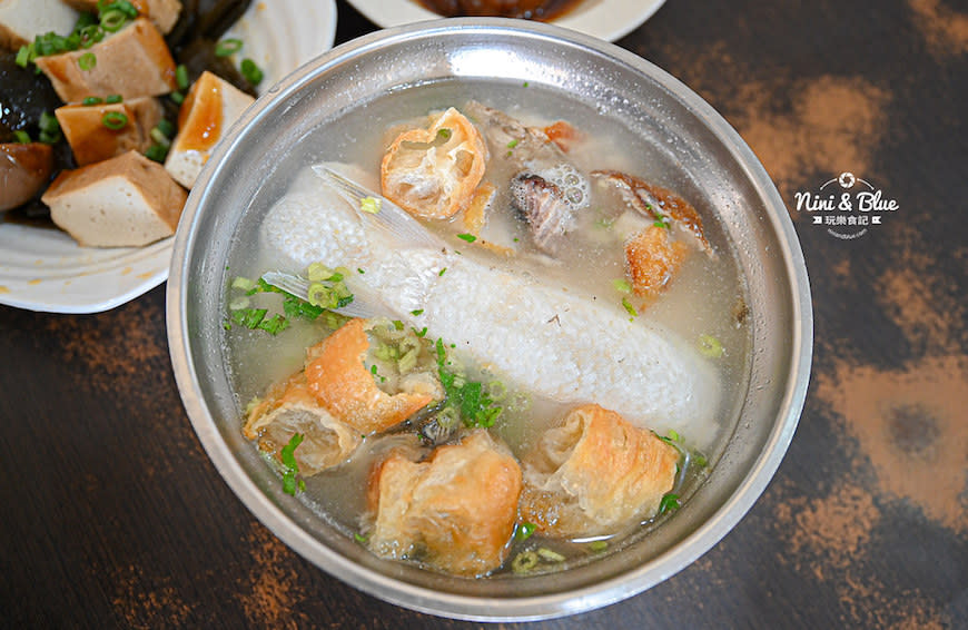 台中｜鮮魚鱻 蝦仁飯