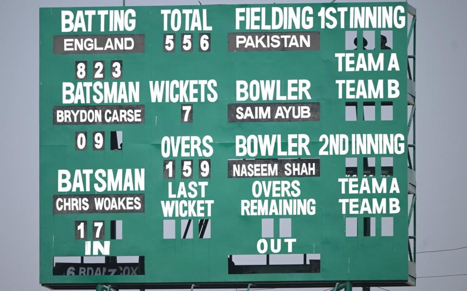 The scoreboard shows the total at 823 for 7 wickets as England declare during day four of the First Test Match between Pakistan and England at Multan Cricket Stadium on October 10, 2024 in Multan, Pakistan