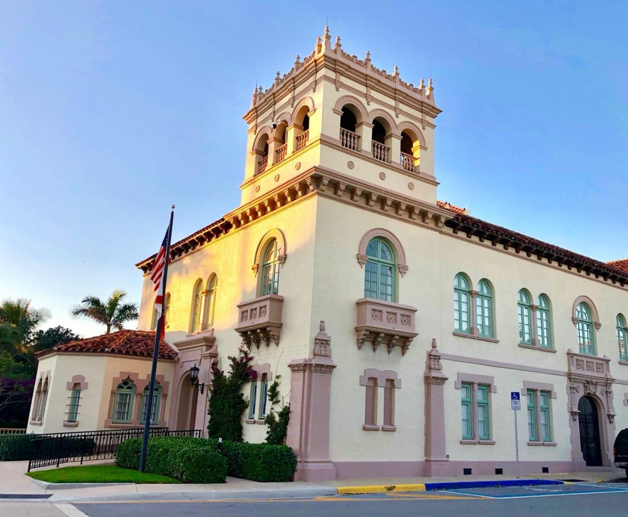 The Town is seeking applicants for openings on its Landmarks Preservation Commission, Architectural Commission, Retirement Board of Trustees and Code Enforcement boards.