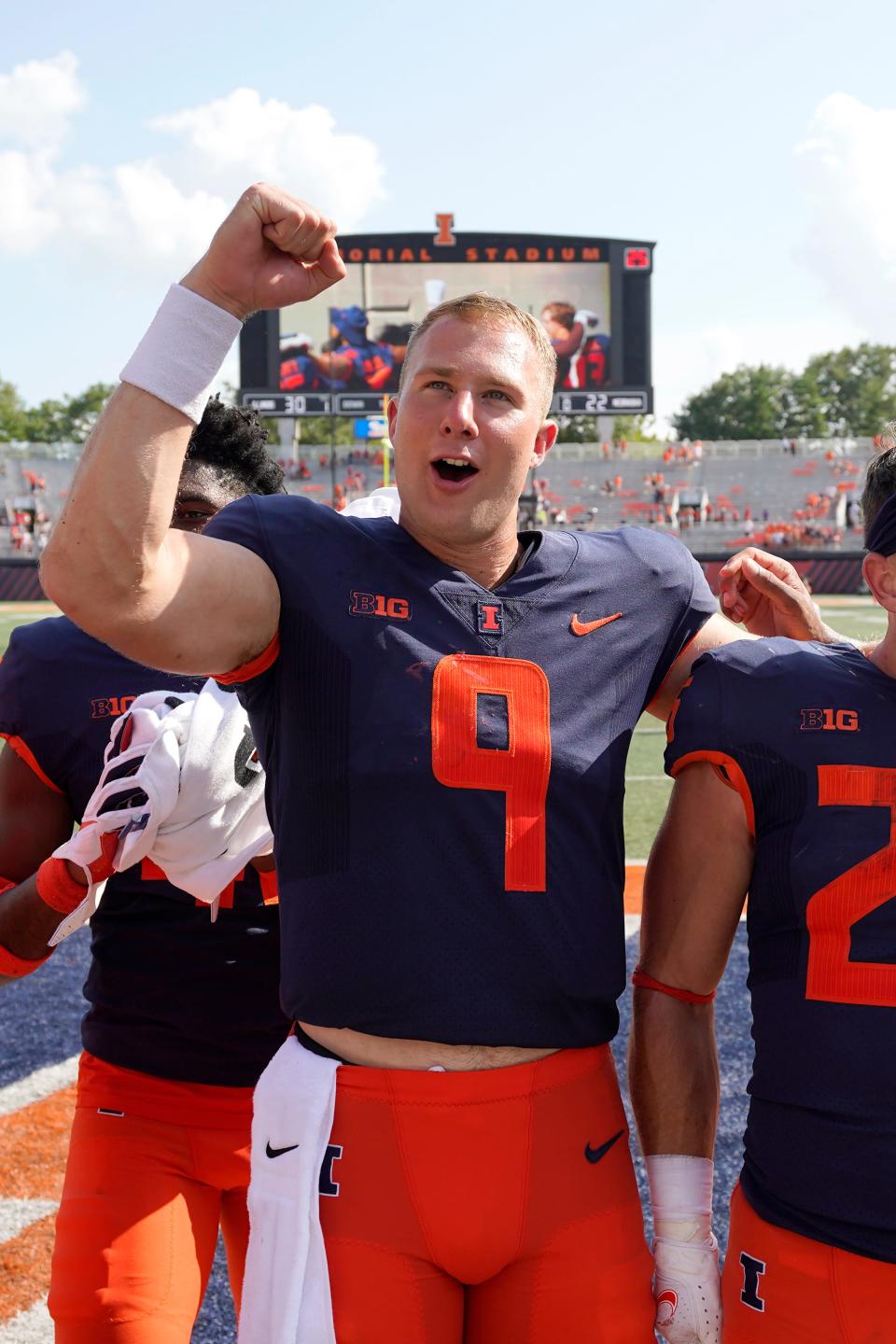 Illinois quarterback Artur Sitkowski celebrates the team's 30-22 win over Nebraska on Saturday in Champaign, Ill.