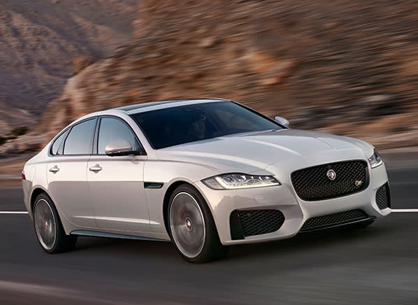 2016 Jaguar XF sport sedan evolves