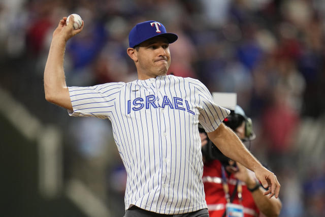 Ex-Rangers star Ian Kinsler wears Israel jersey for ALCS Game 3