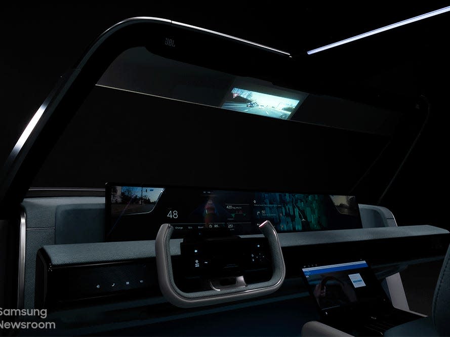 Samsung’s 2021 digital cockpit.