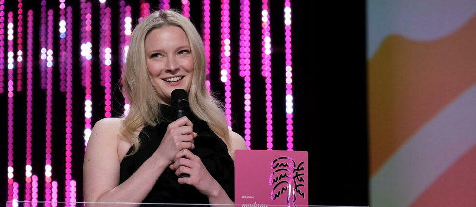 Morfydd Clark a été récompensée à Cannes par le festival CanneSéries.  - Credit:Olivier Vigerie / CanneSéries