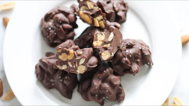 Slow Cooker Chocolate Nut Clusters