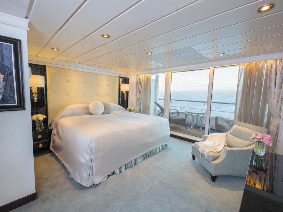 A suite on the Seven Seas Mariner.