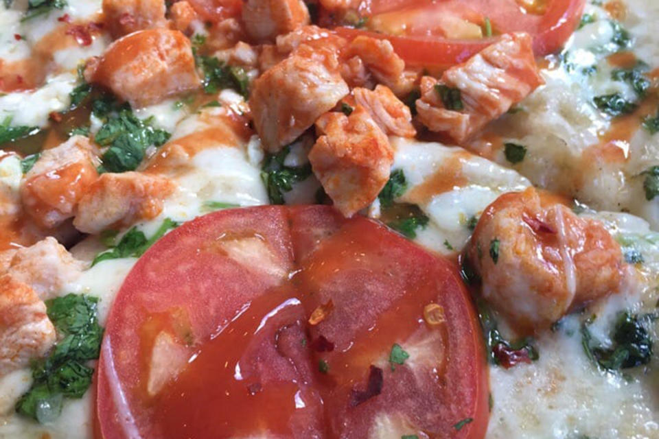 <b>Photo: Alexis F./<a href="https://www.yelp.com/biz_photos/pieology-pizzeria-tucson?utm_campaign=469e9e64-439d-4322-bf5e-4186272da4ff%2Cf2c1b8ef-698d-48b6-ab77-430fa9e1bd7e&utm_medium=81024472-a80c-4266-a0e5-a3bf8775daa7" rel="nofollow noopener" target="_blank" data-ylk="slk:Yelp;elm:context_link;itc:0;sec:content-canvas" class="link ">Yelp</a></b>