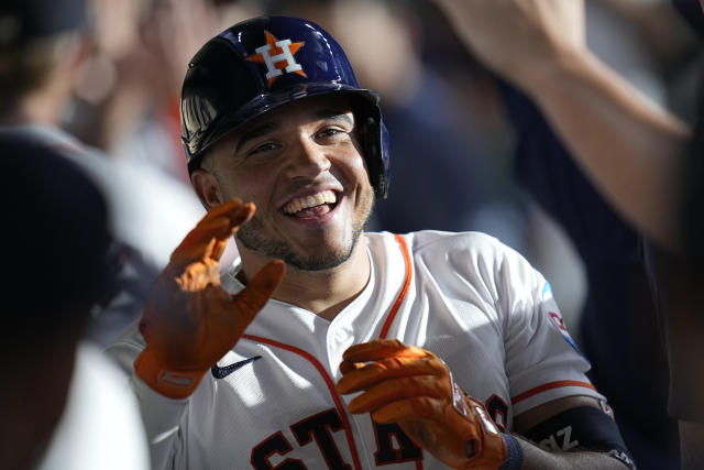 Yainer Diaz Needs to Be The Astros Everyday Catcher