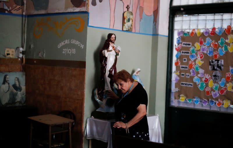 In Pope's homeland Argentina, long absence prompts tears and prayers