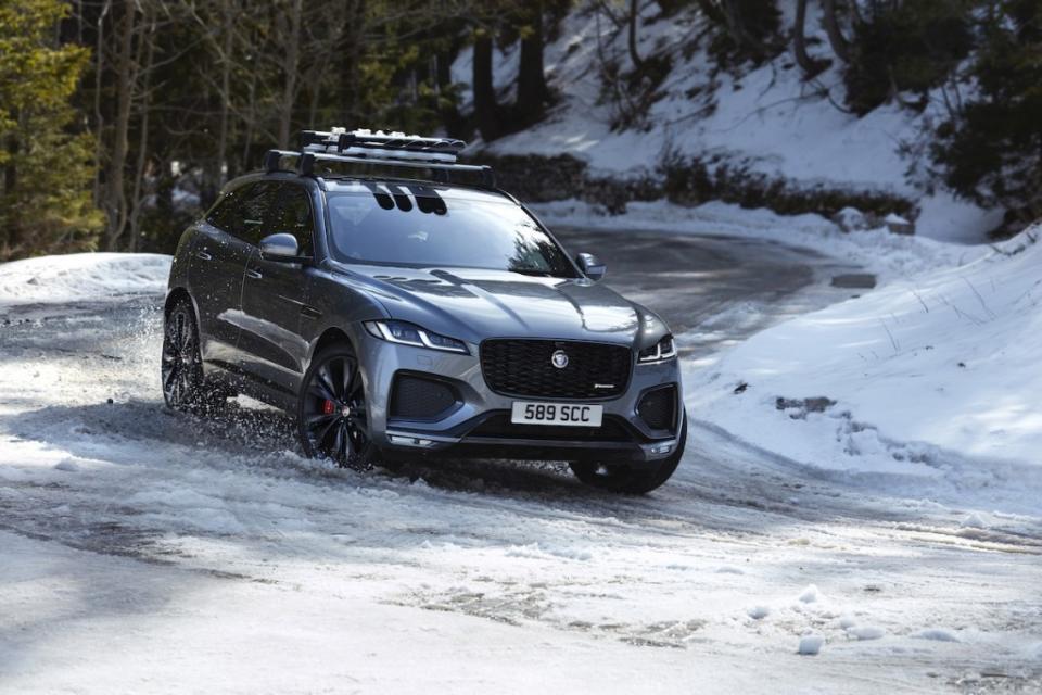 48v-mhev-jaguar-f-pace-2021