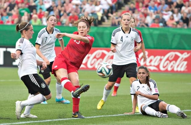 Canadian international Lindsay Agnew, featured taking a shot in this file photo from the 2015 Women's World Cup, announced on Sunday via social media that she has been sidelined by a broken foot suffered during training with the North Carolina Courage.   (Jason Franson/The Canadian Press - image credit)