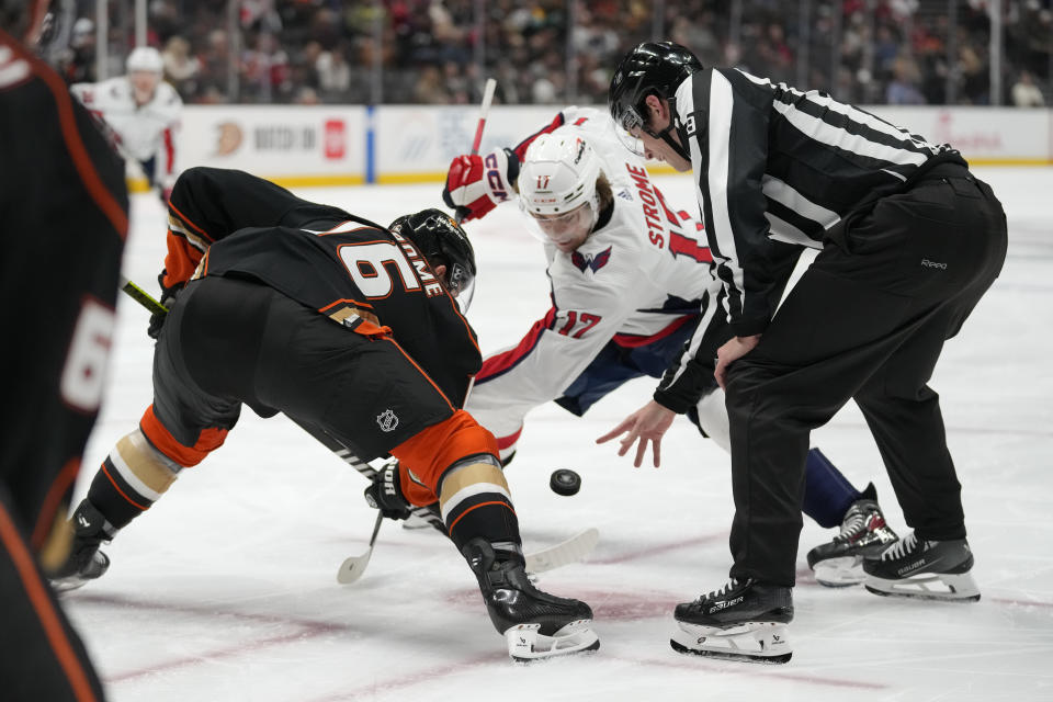 NHL reaches new golden age of brotherly love with 20 sets of siblings ...