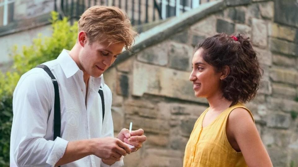 Leo Woodall and Ambika Mod in “One Day” (Netflix)