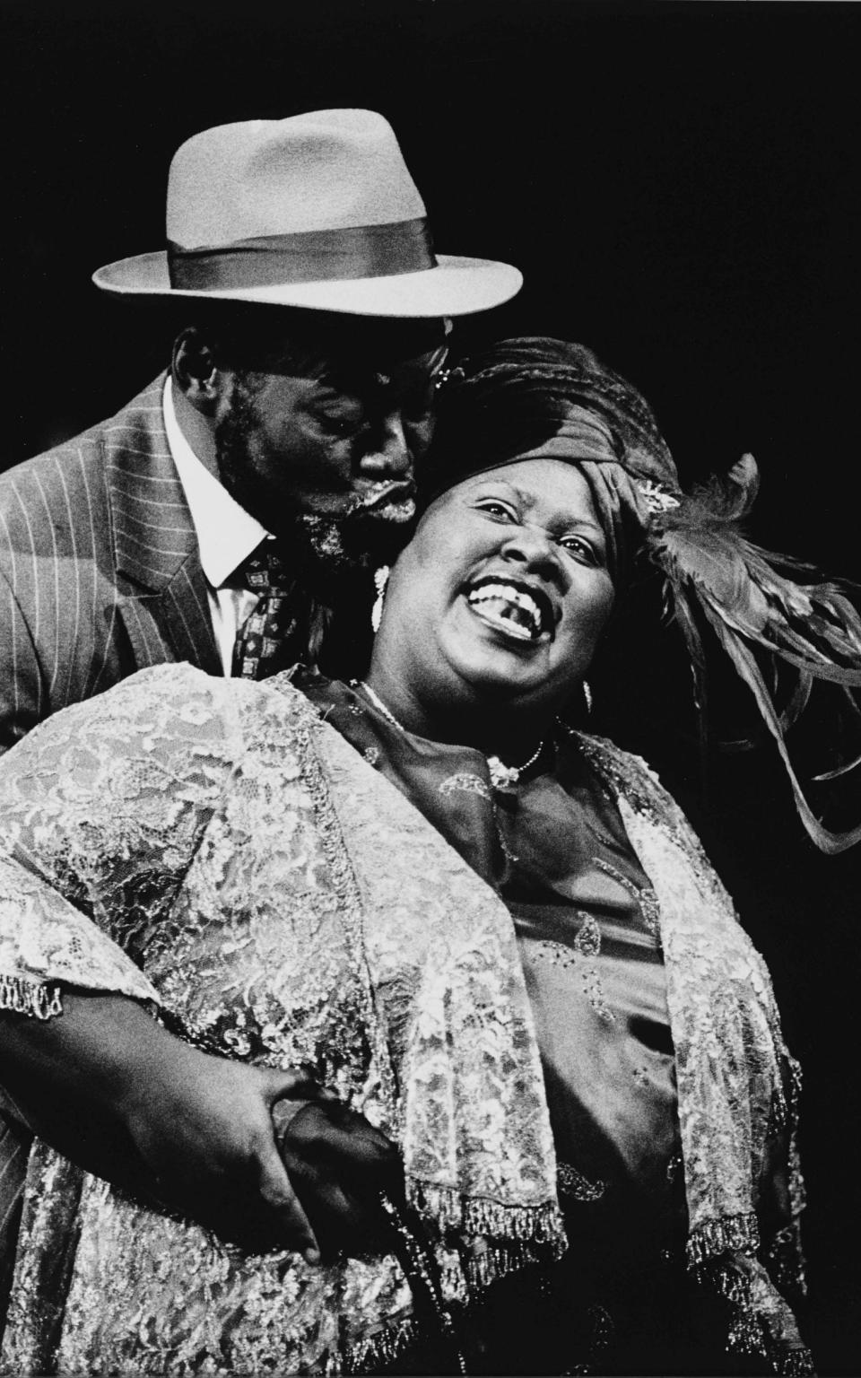 Karla Burns as Queenie with Bruce Hubbard as Joe in Show Boat at the Palladium, London, 1991 - John Bunting/ArenaPAL