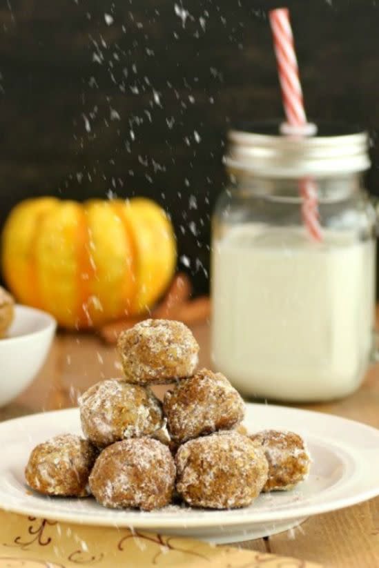 Pumpkin Pie Snowball Cookies