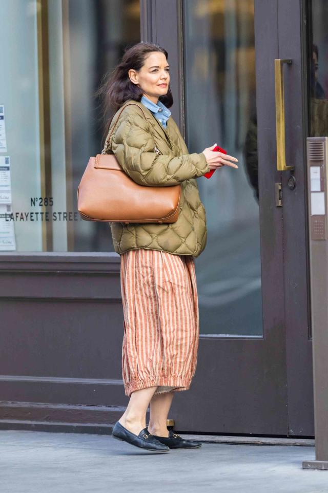 Katie Holmes' Go-To Big Bag Trend Is a Must-Try