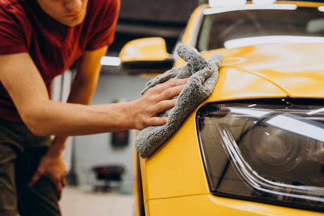 How Long Does It Take to Wax a Car?