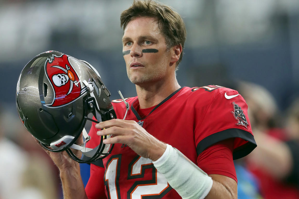 Tampa Bay Buccaneers quarterback Tom Brady could be in for a rough fantasy outing on Sunday. (Photo by Cliff Welch/Icon Sportswire via Getty Images)