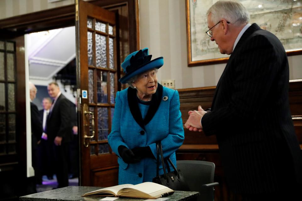 Queen Elizabeth II visited the new headquarters of the Royal Philatelic society on November 26, 2019. Photo: Getty Images