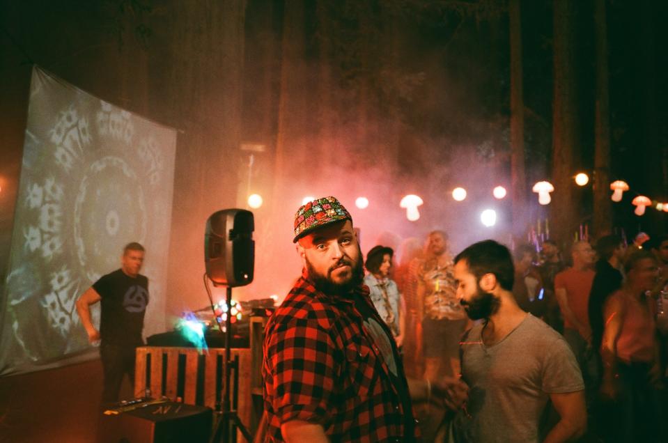 Daniel Franzese with Frankie J. Alvarez