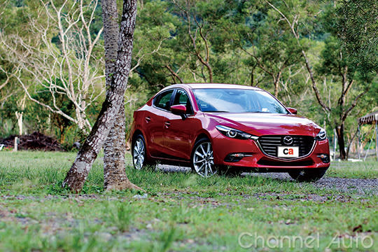 上個月未能進榜實屬非戰之罪，本月Mazda 3殺回了熟悉的亞軍位置。