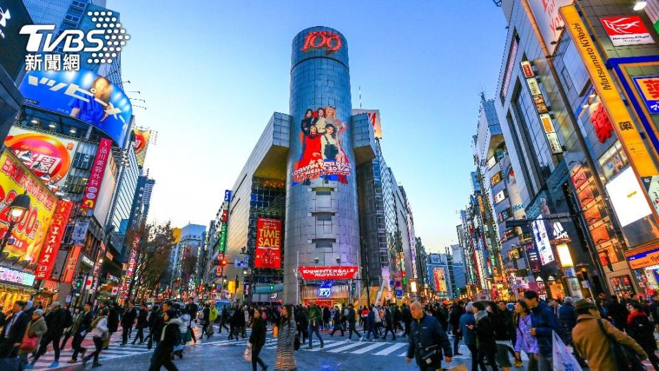 日圓疲軟，吸引大批外籍旅客前往日本觀光。（示意圖／shutterstock 達志影像）