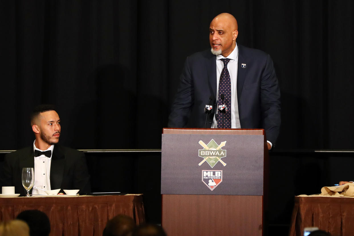 Tony Clark, Executive Director of the MLBPA, speaks during the 2018 Baseball Writers’ Association of America awards dinner on Sunday, January 28, 2018 at the Sheraton Times Square hotel in New York City. (Getty Images)