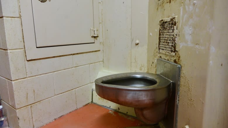 A look inside the Ottawa-Carleton Detention Centre 