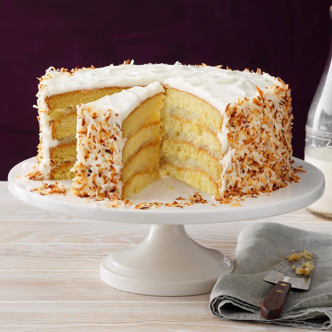 Coastal Coconut Cream Cake Exps Tohon19 198326 E06 13 5b 2